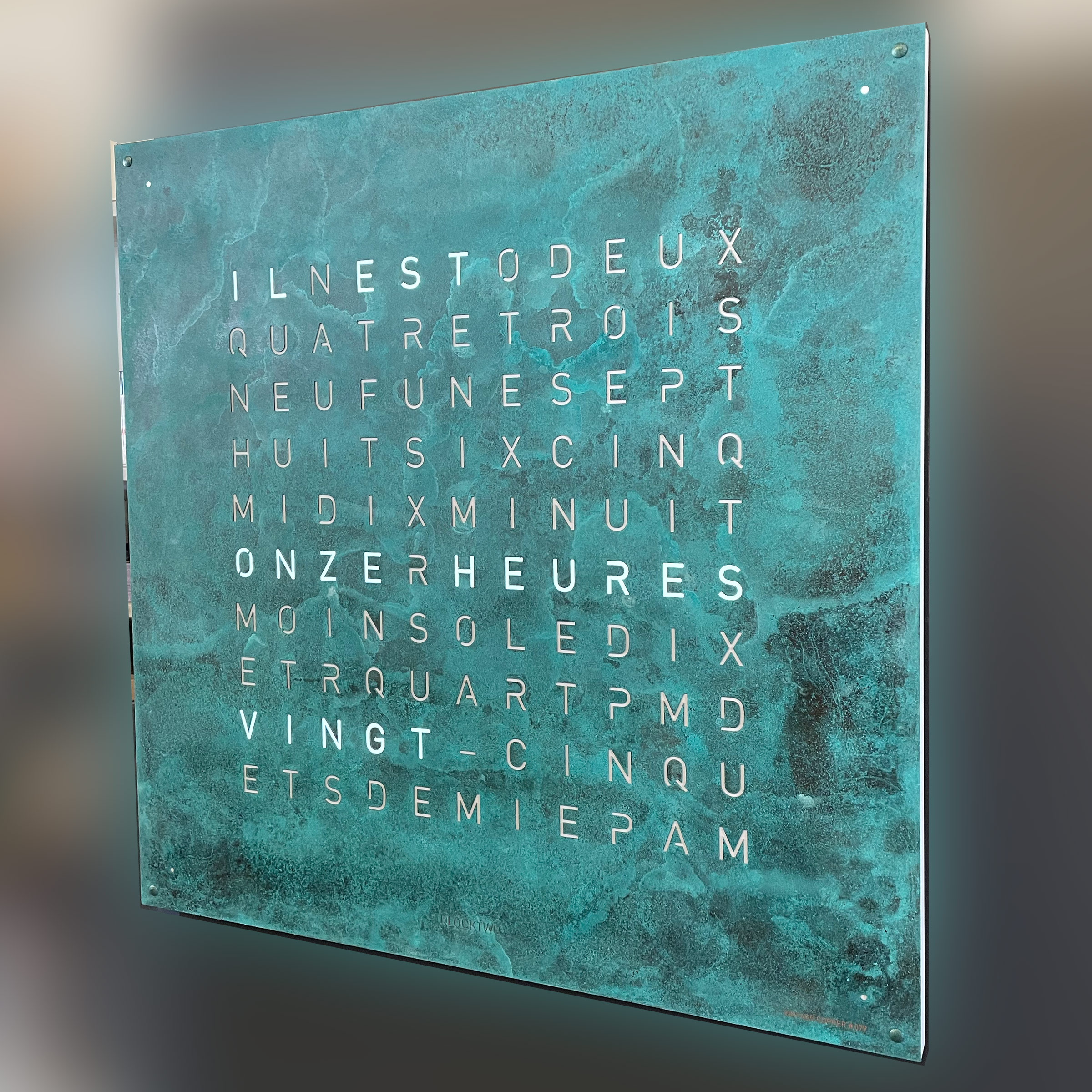 Qlocktwo Large (Earth 90) Creator's Edition Vintage Copper 90x90 cm - Français - #079 – Bild 4